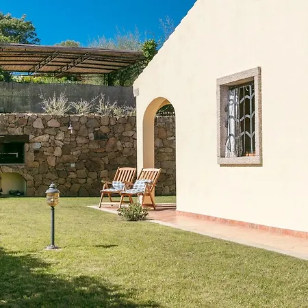 Ambra Costa Caddu Villa