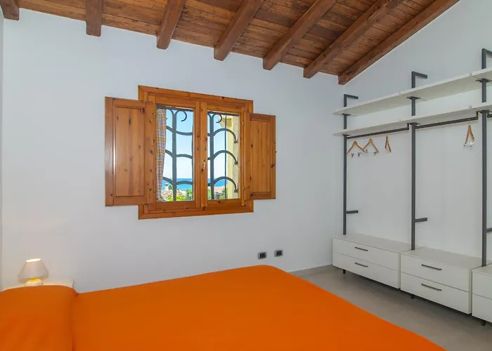 Ambra Costa Caddu Villa *