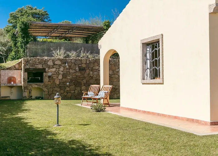 Ambra Costa Caddu Villa