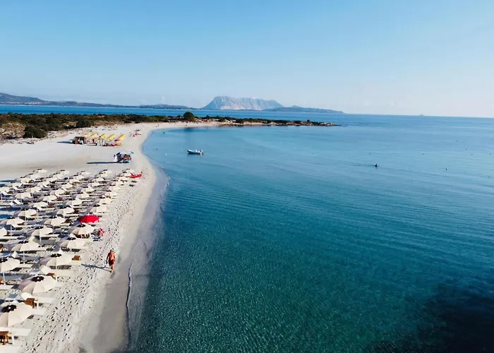 Ambra Costa Caddu * サン・テオドーロ