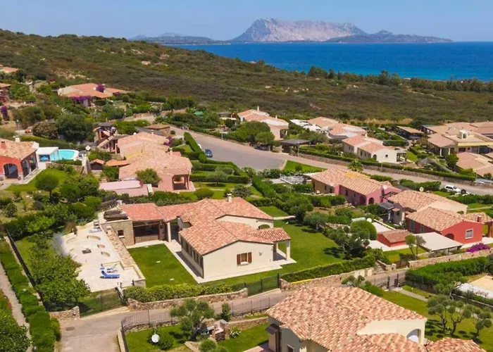 ヴィラ Ambra Costa Caddu *